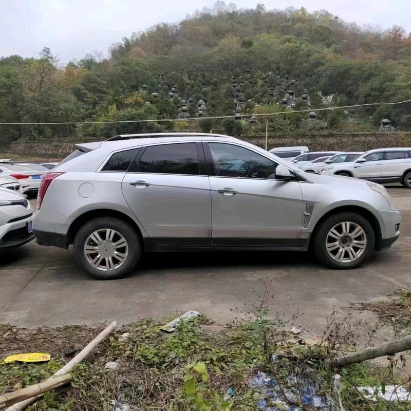 湖州11年凱迪拉克SRX5