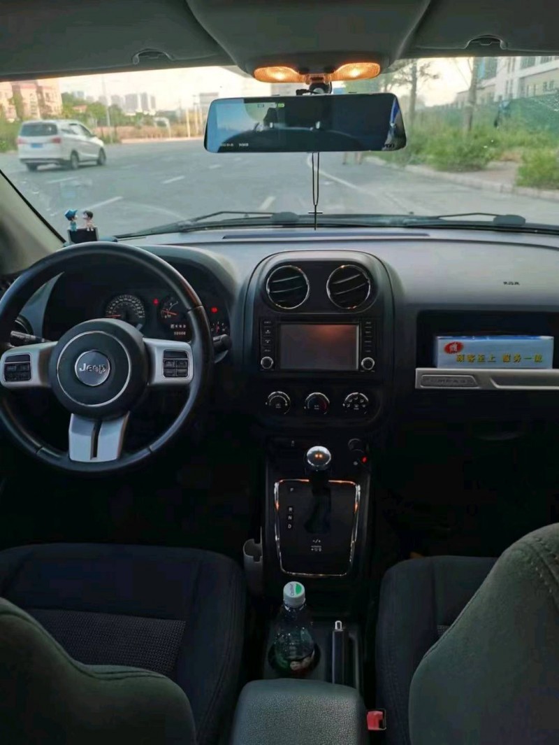 广州14年Jeep指南者6