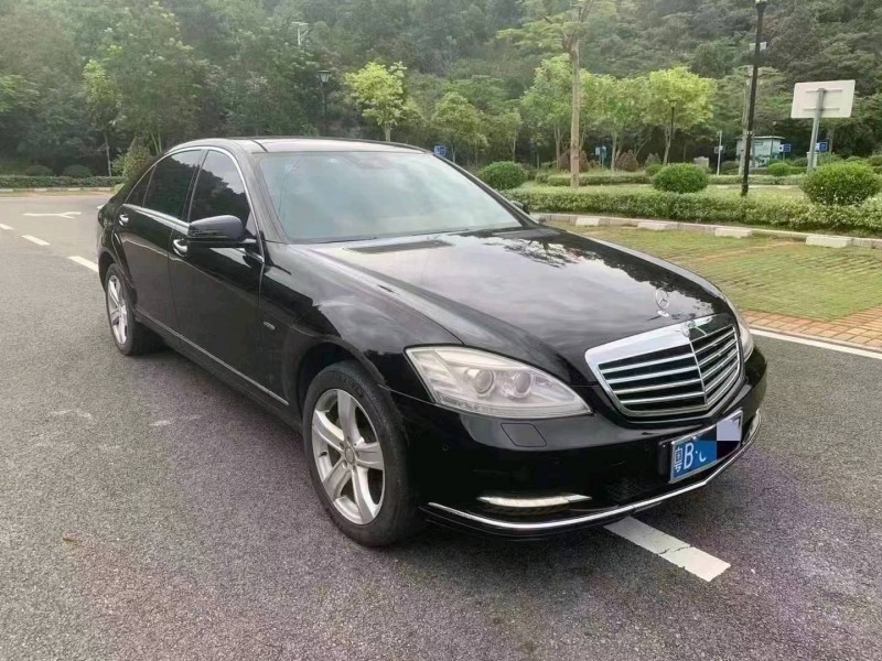 广州13年奔驰S2
