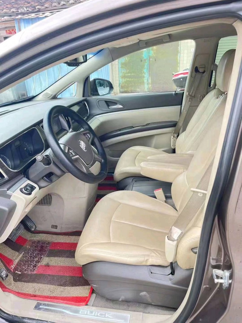 广州12年别克GL85