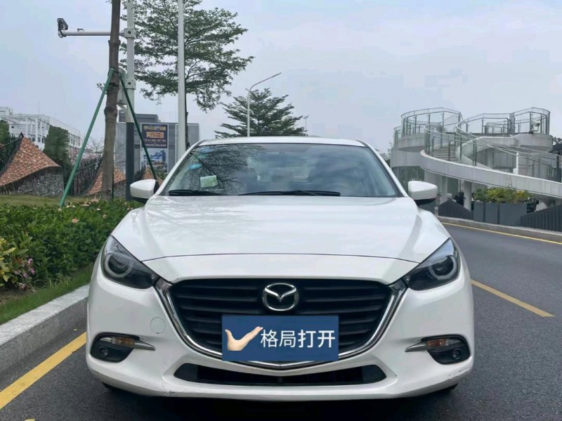 廣州17年馬自達昂克賽拉1