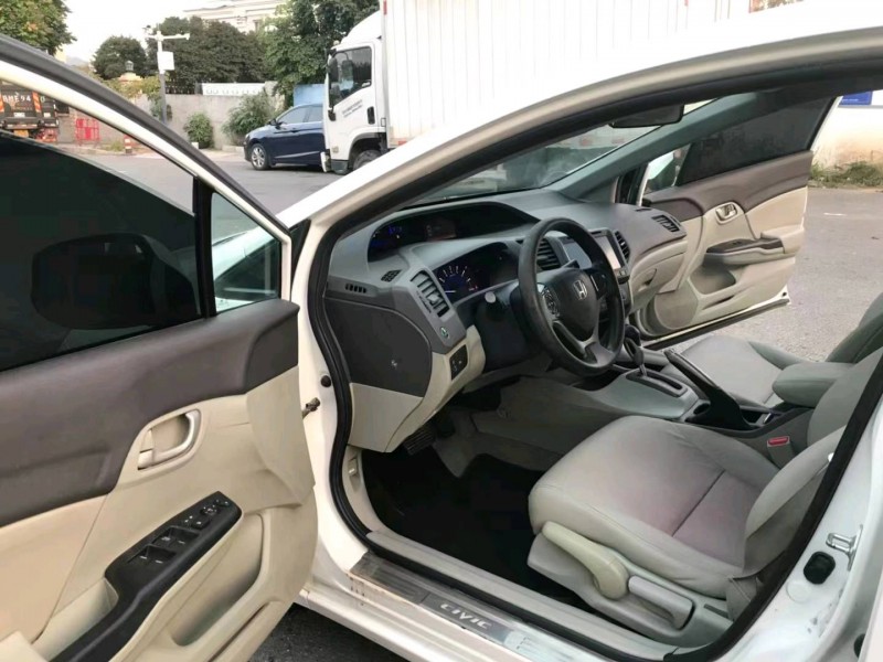 广州12年本田思域6