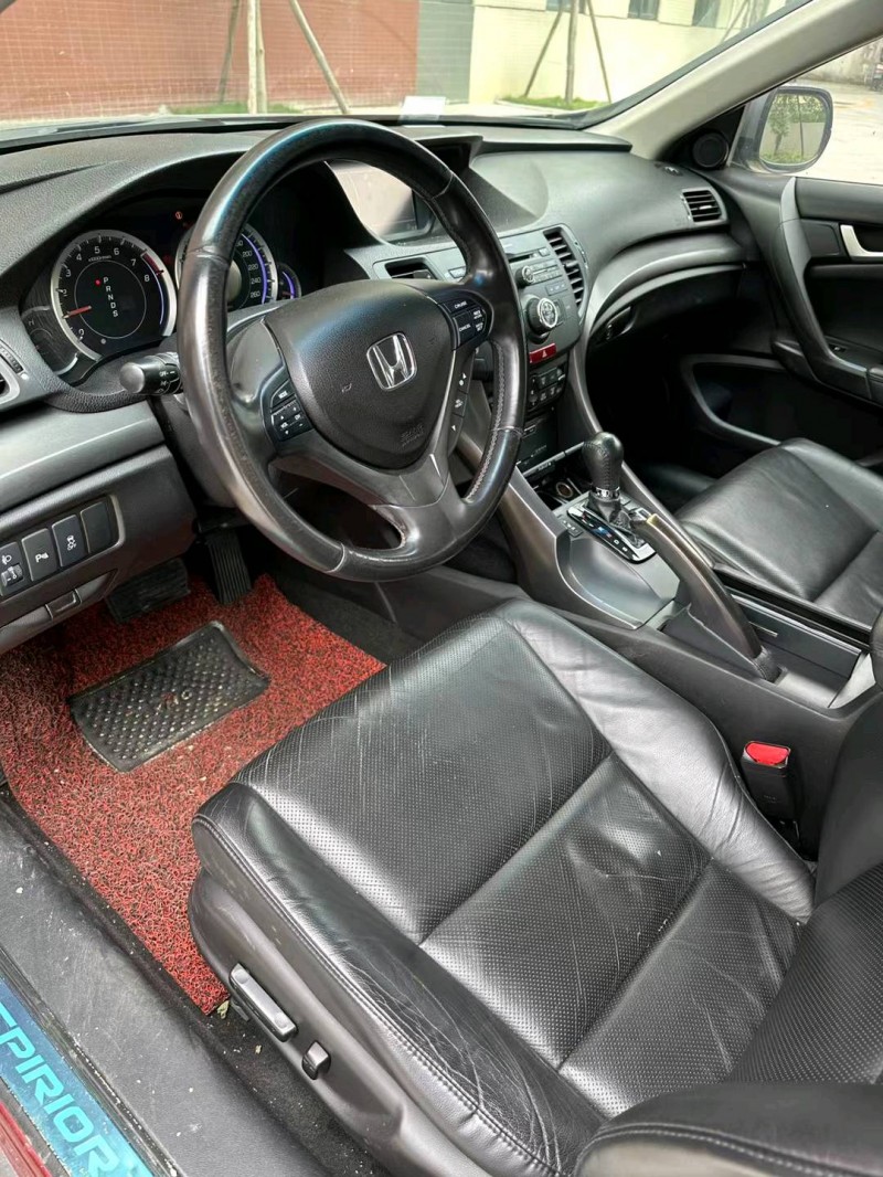 广州14年本田思铂睿4