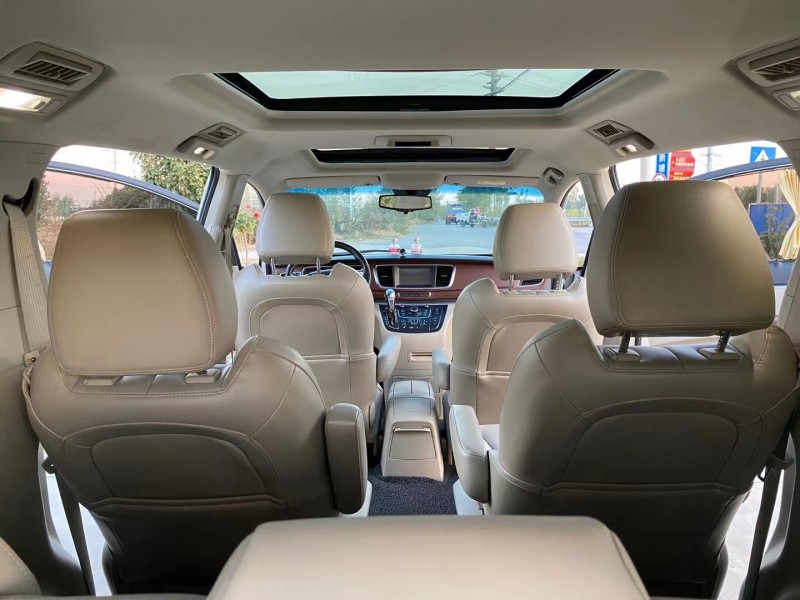 徐州16年别克GL87