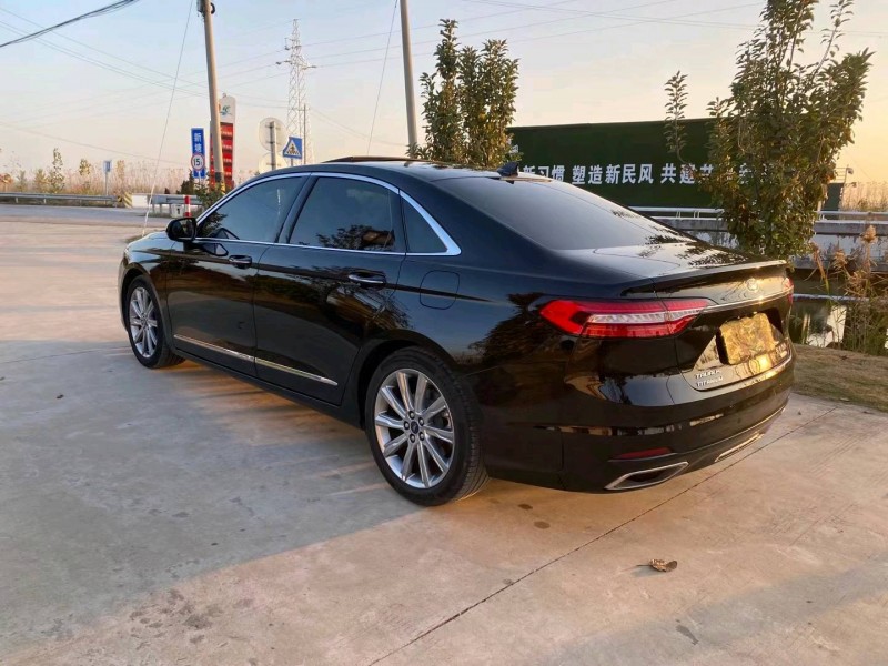 徐州21年福特金牛座8