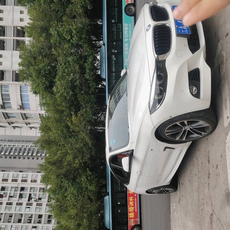 重庆18年宝马3系GT3