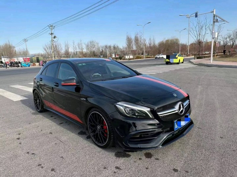 邯郸17年奔驰AMG3