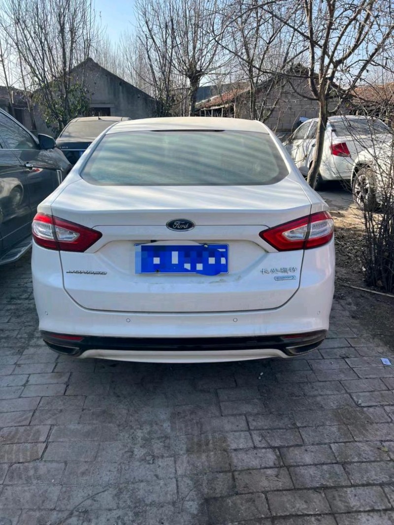 济南15年福特蒙迪欧6