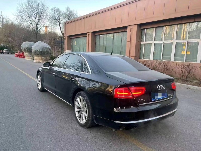 济南13年奥迪A8L8