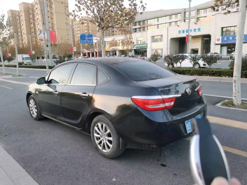 枣庄15年别克英朗3