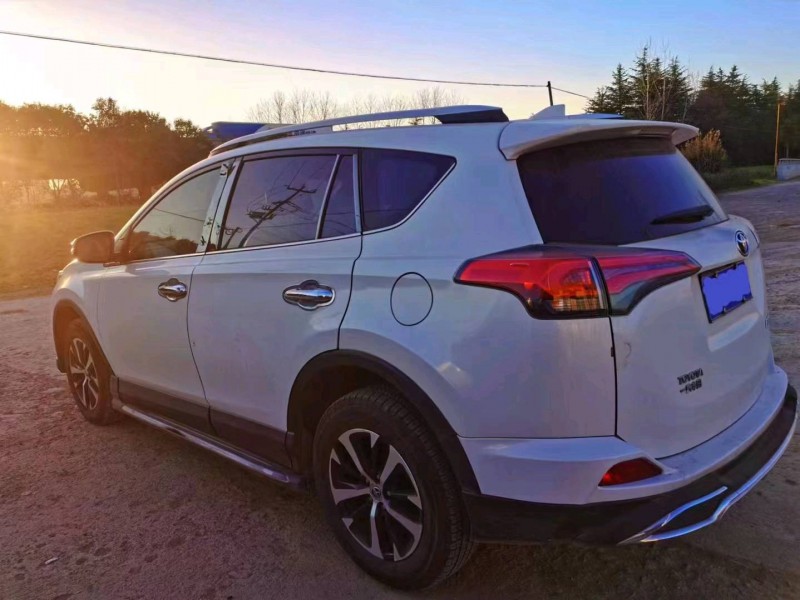 常州16年丰田RAV4荣放4