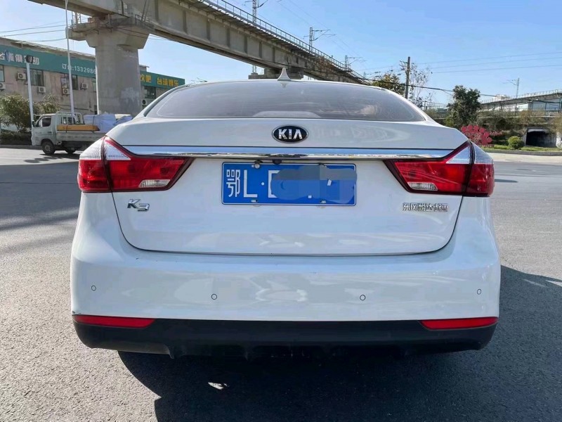 宜昌19年起亚K36