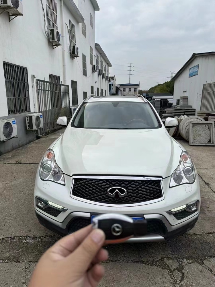 常州17年英菲尼迪QX501