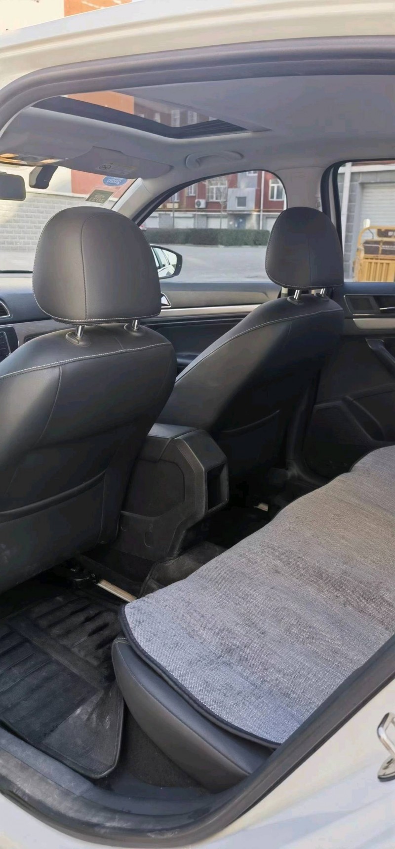 邯郸19年大众朗逸9