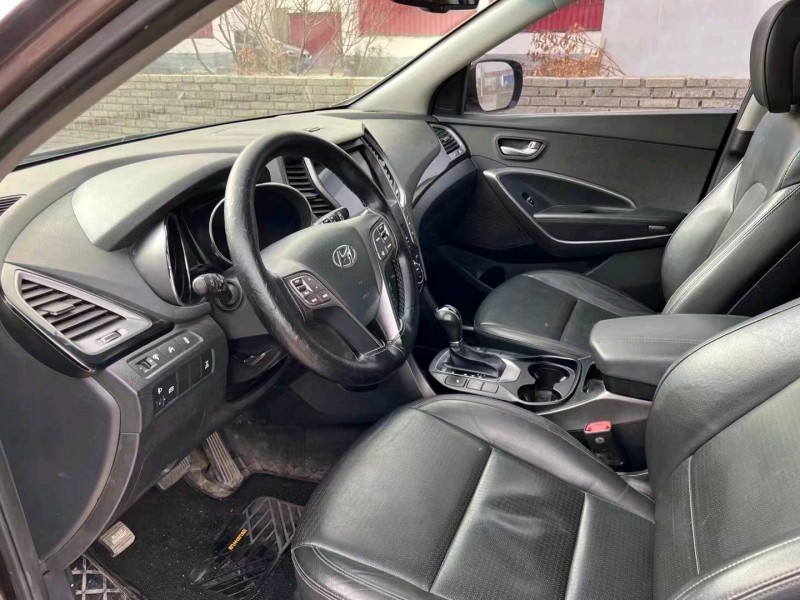 邯郸13年现代新胜达3