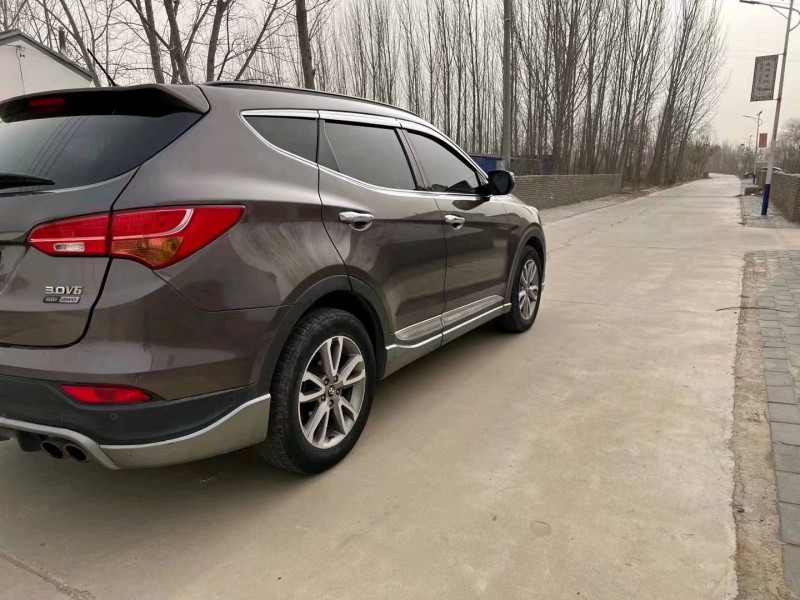 邯郸13年现代新胜达5