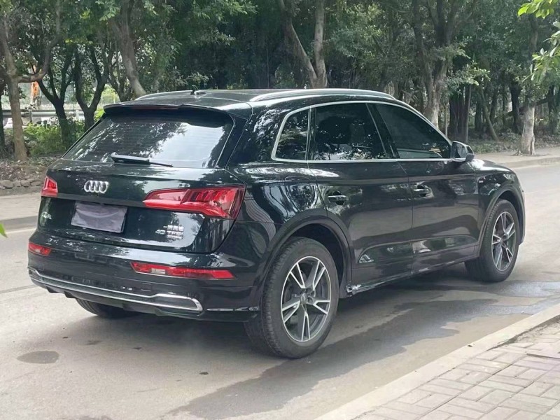 重庆19年奥迪Q58