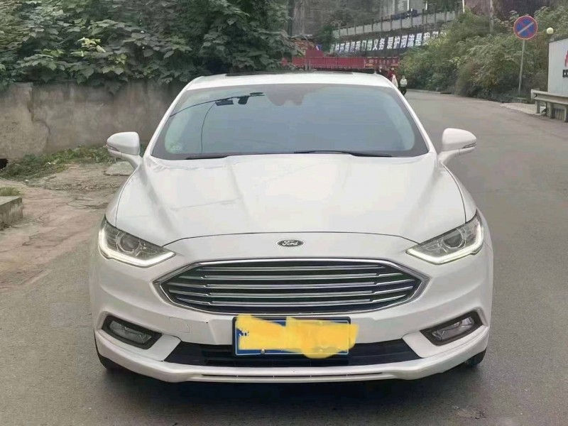 重庆18年福特蒙迪欧1