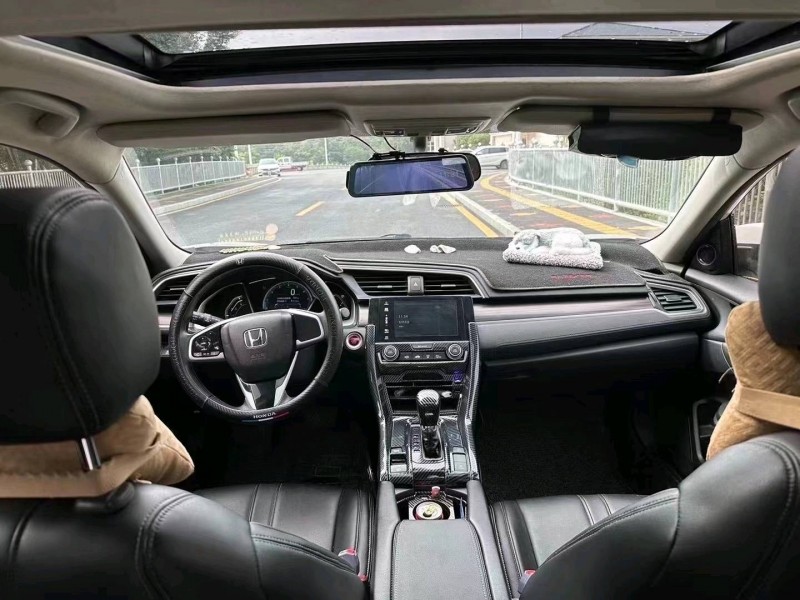 广州20年本田思域4