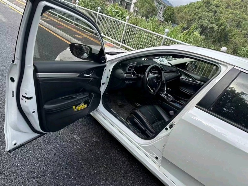 广州20年本田思域6