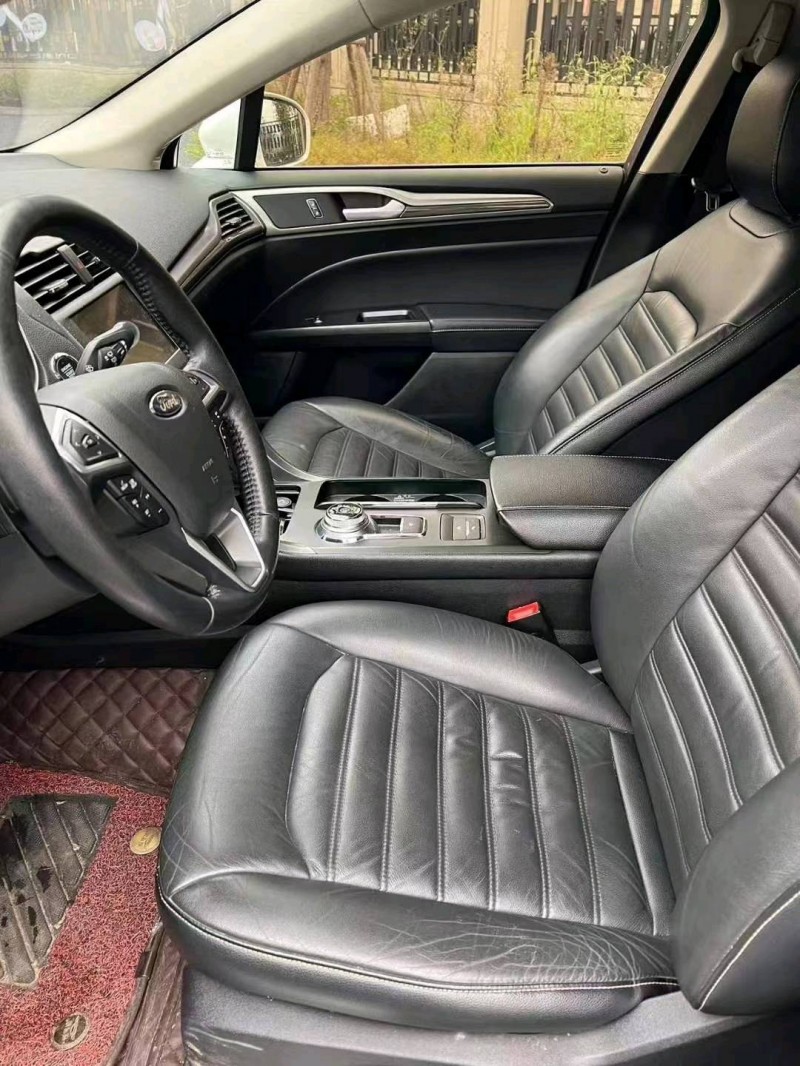 重庆17年福特蒙迪欧3