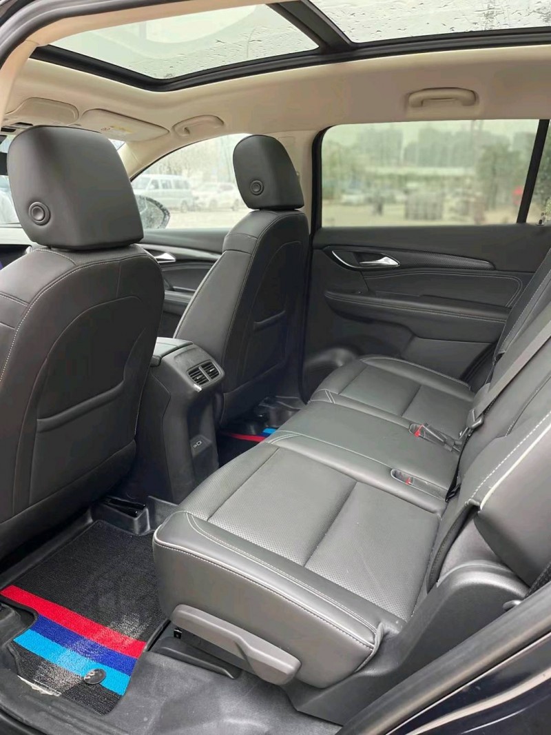 珠海21年别克昂科威3