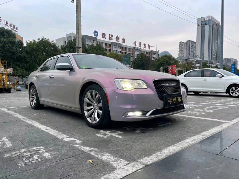 重庆16年克莱斯勒300C7