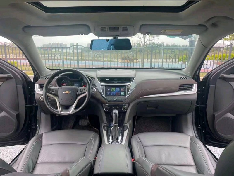 三明18年雪佛兰迈锐宝8