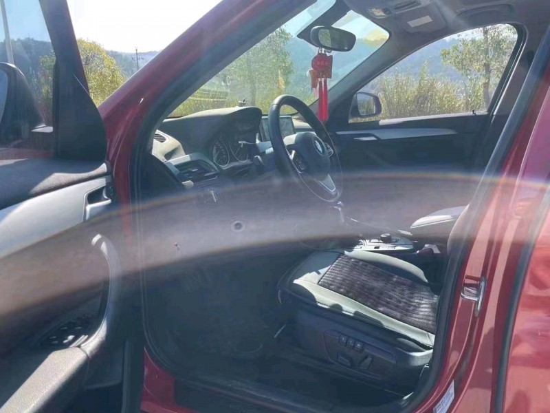 三明17年宝马X17