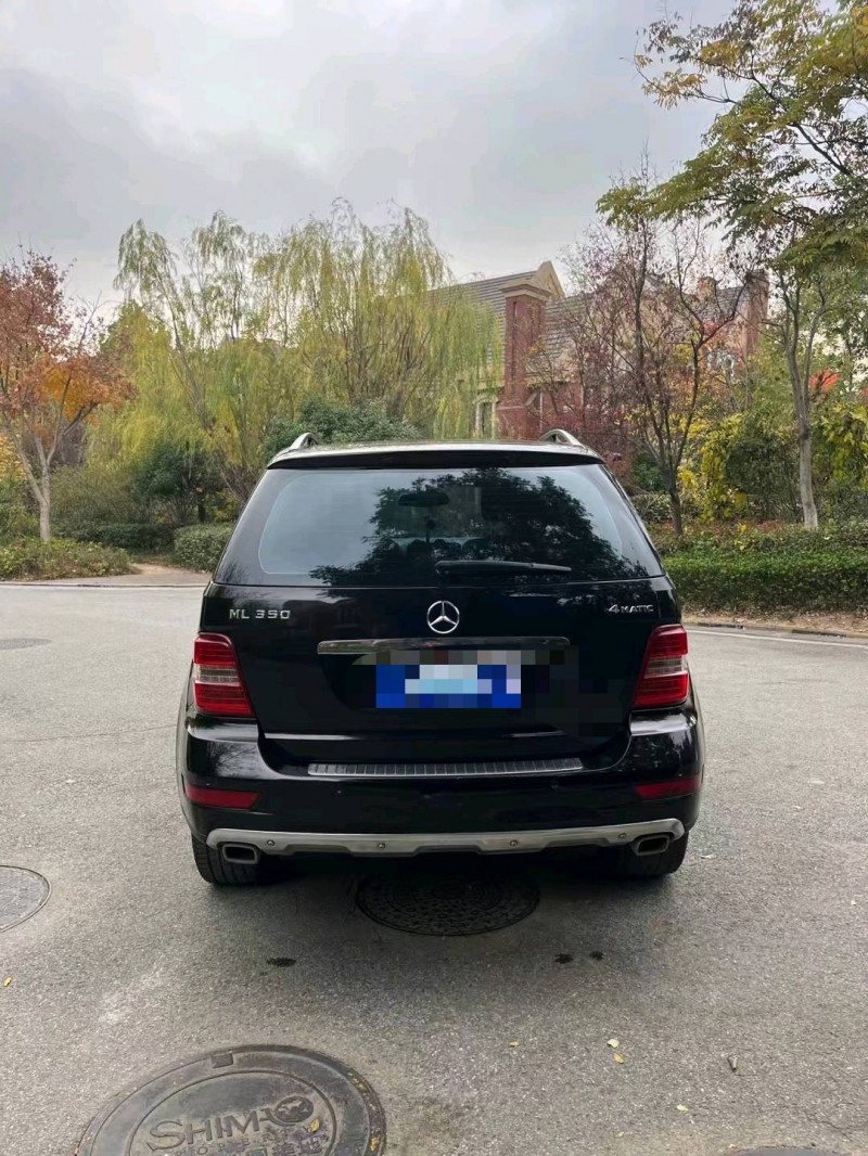 青岛11年奔驰ML9