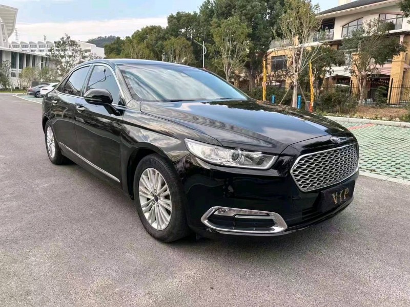 嘉兴18年福特金牛座3