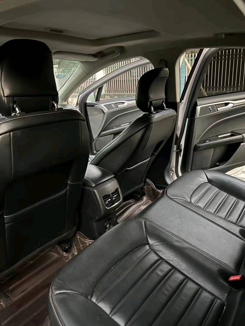 宜昌17年福特蒙迪欧8