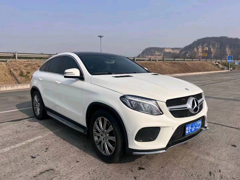 东营16年奔驰GLE3