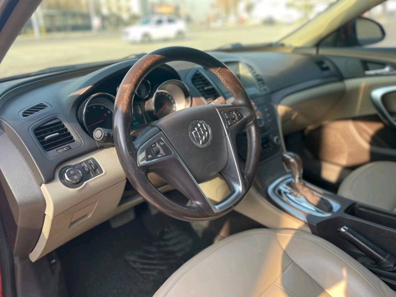 济宁13年别克君威4