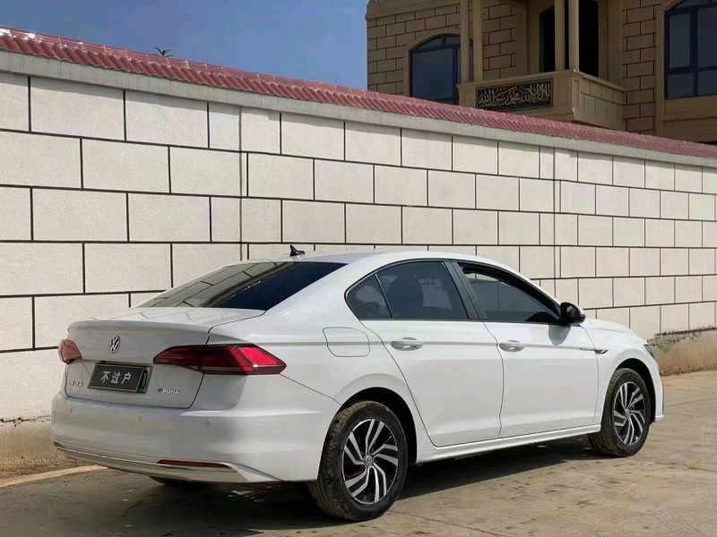 邯郸21年大众宝来8