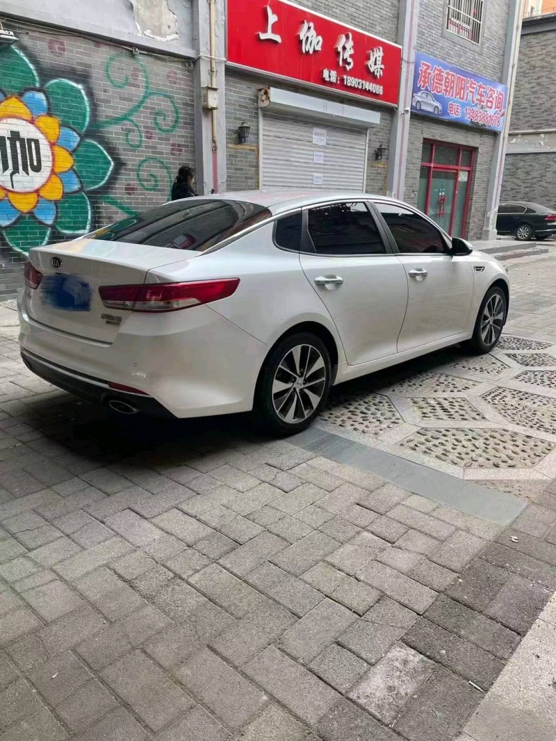 邯郸17年起亚K52