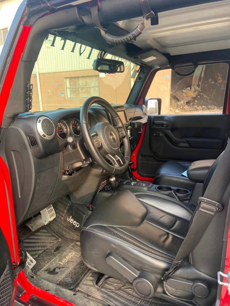 东莞16年Jeep牧马人6