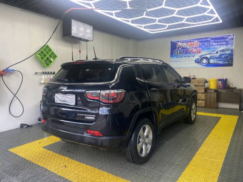 石家庄17年Jeep指南者8