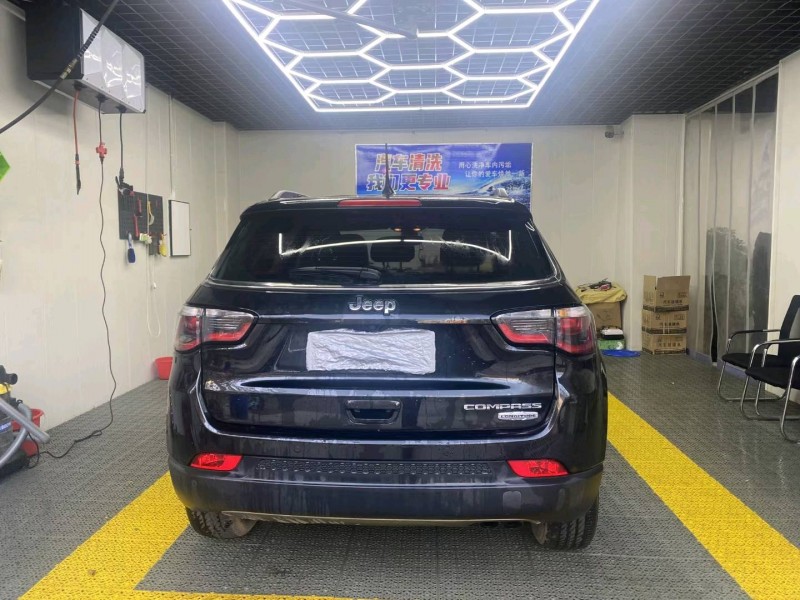 石家庄17年Jeep指南者9