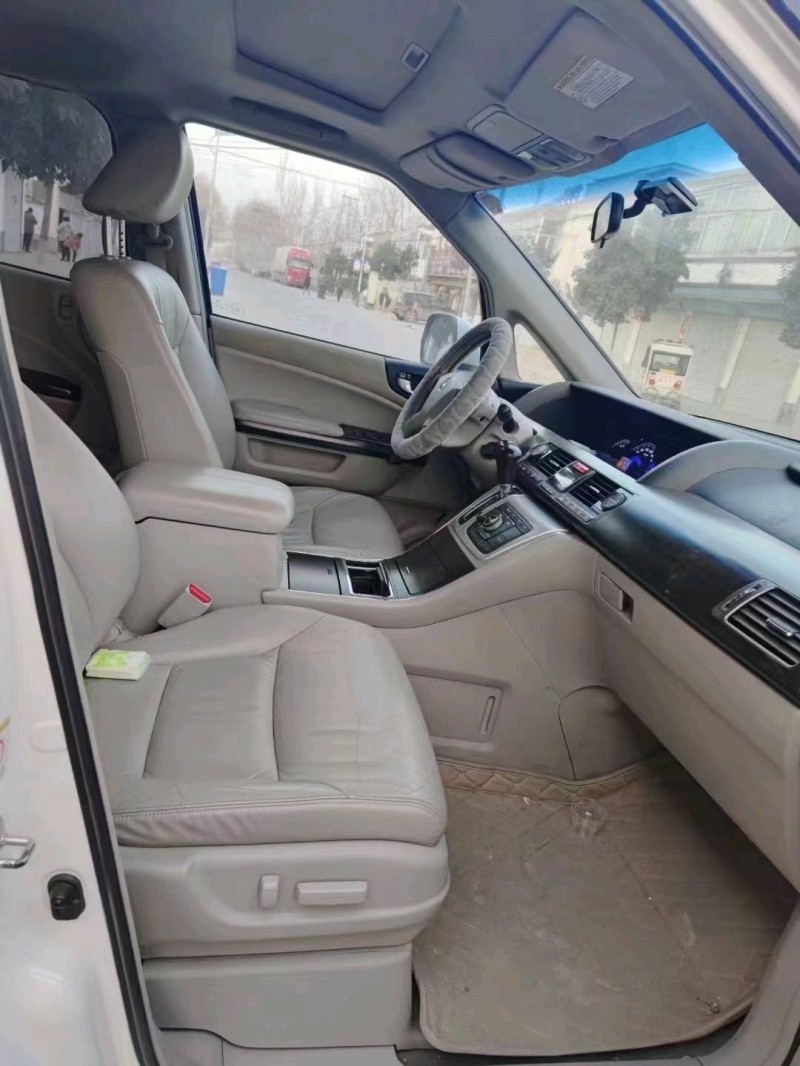 烟台16年本田艾力绅6