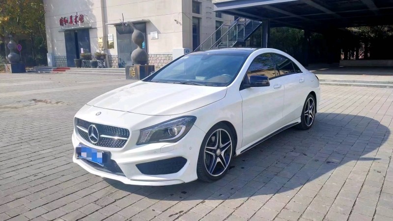 东营15年奔驰CLA2