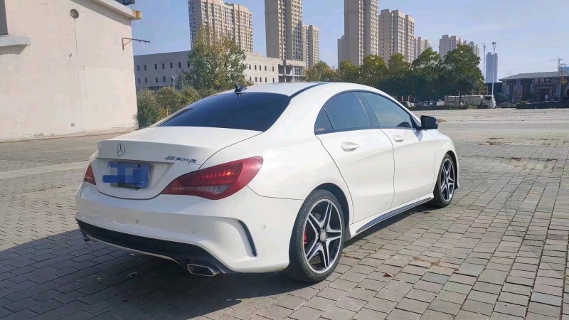 东营15年奔驰CLA9