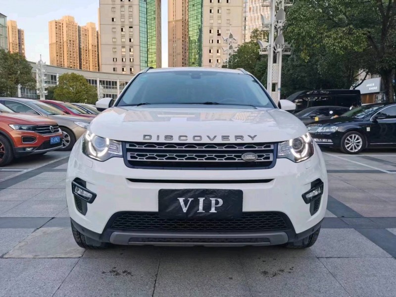 常州18年路虎发现1