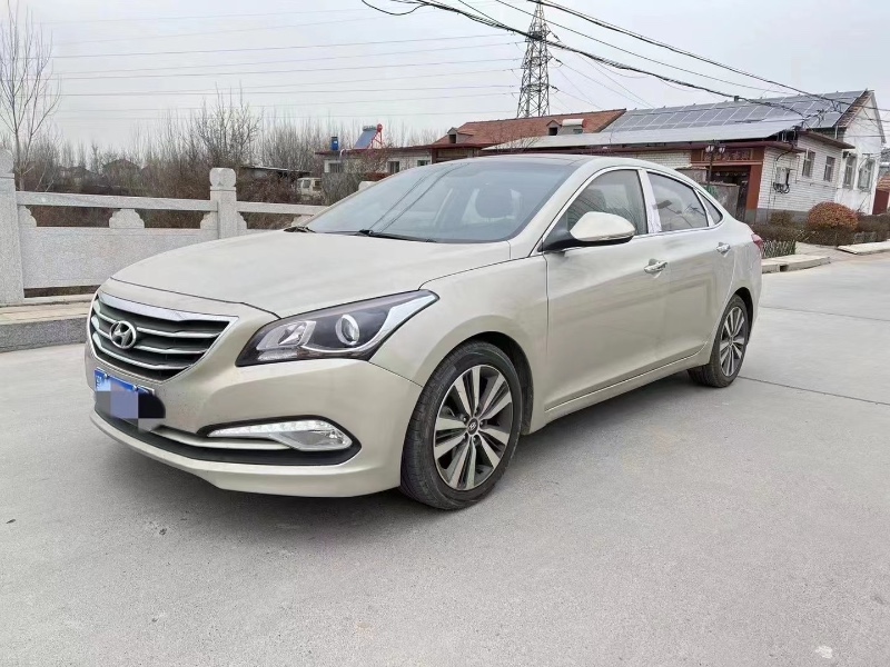 潍坊17年现代名图5