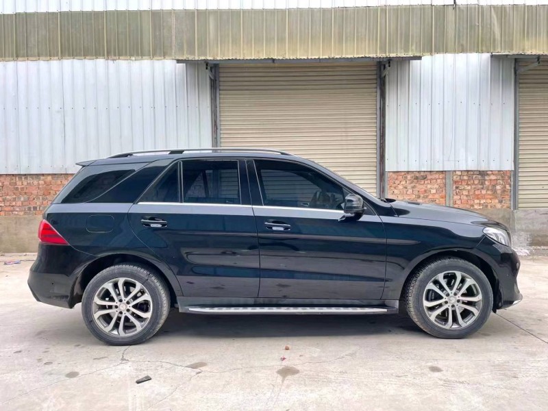 青岛16年奔驰GLE5