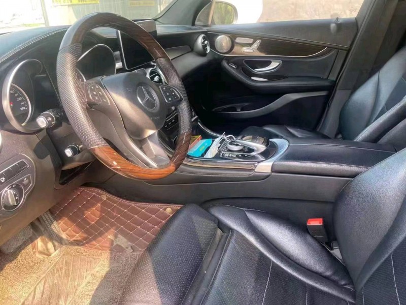 青岛16年奔驰GLC6