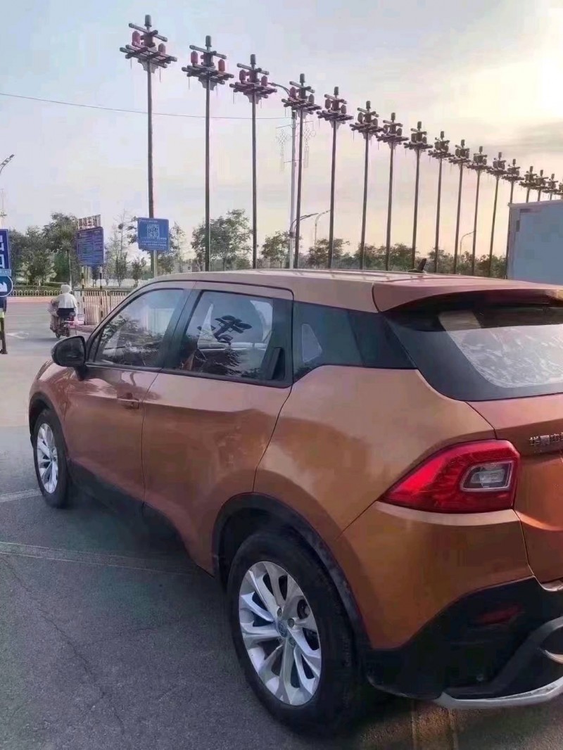 北京16年中华V36