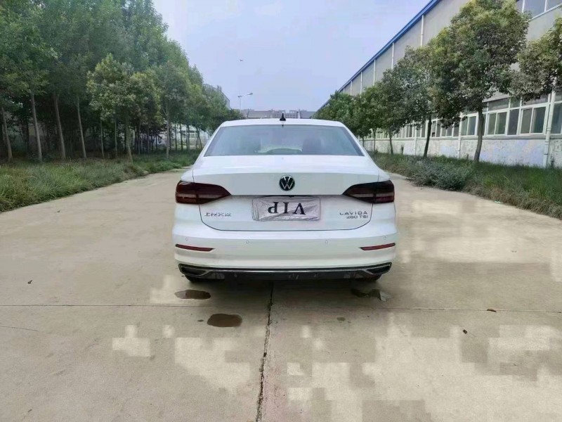 北京22年大众朗逸9