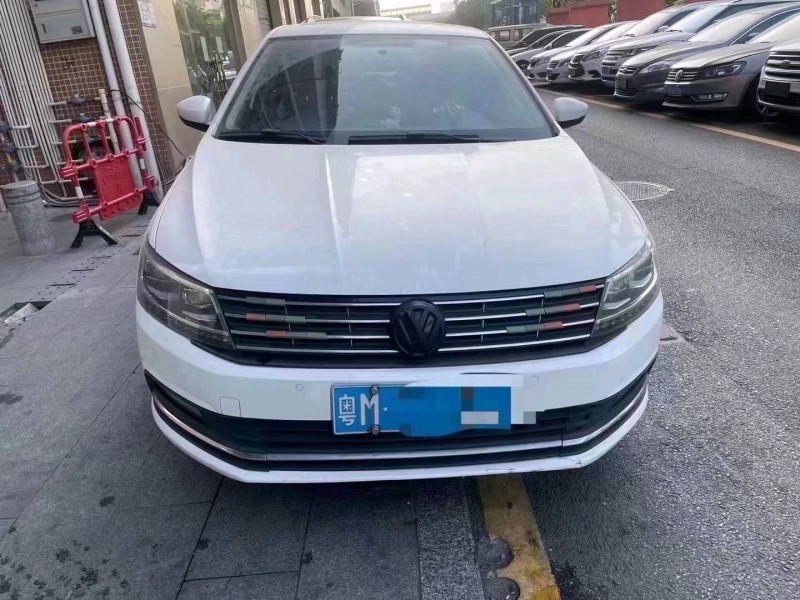 广州17年大众朗逸1