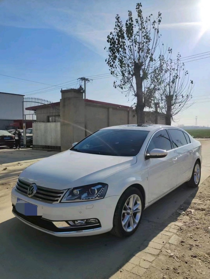 保定13年大众迈腾3